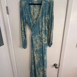ONEILL Floral Maxi wrap Dress